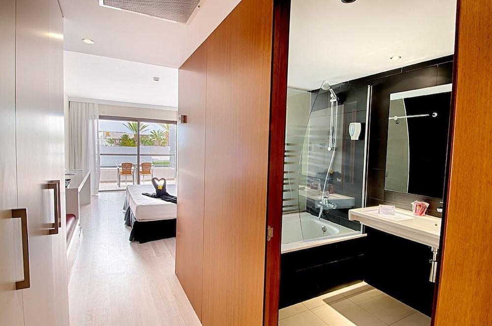 R2 Romantic Fantasia Dreams & Suites Hotel (Adults Only) Тарахалехо Екстер'єр фото