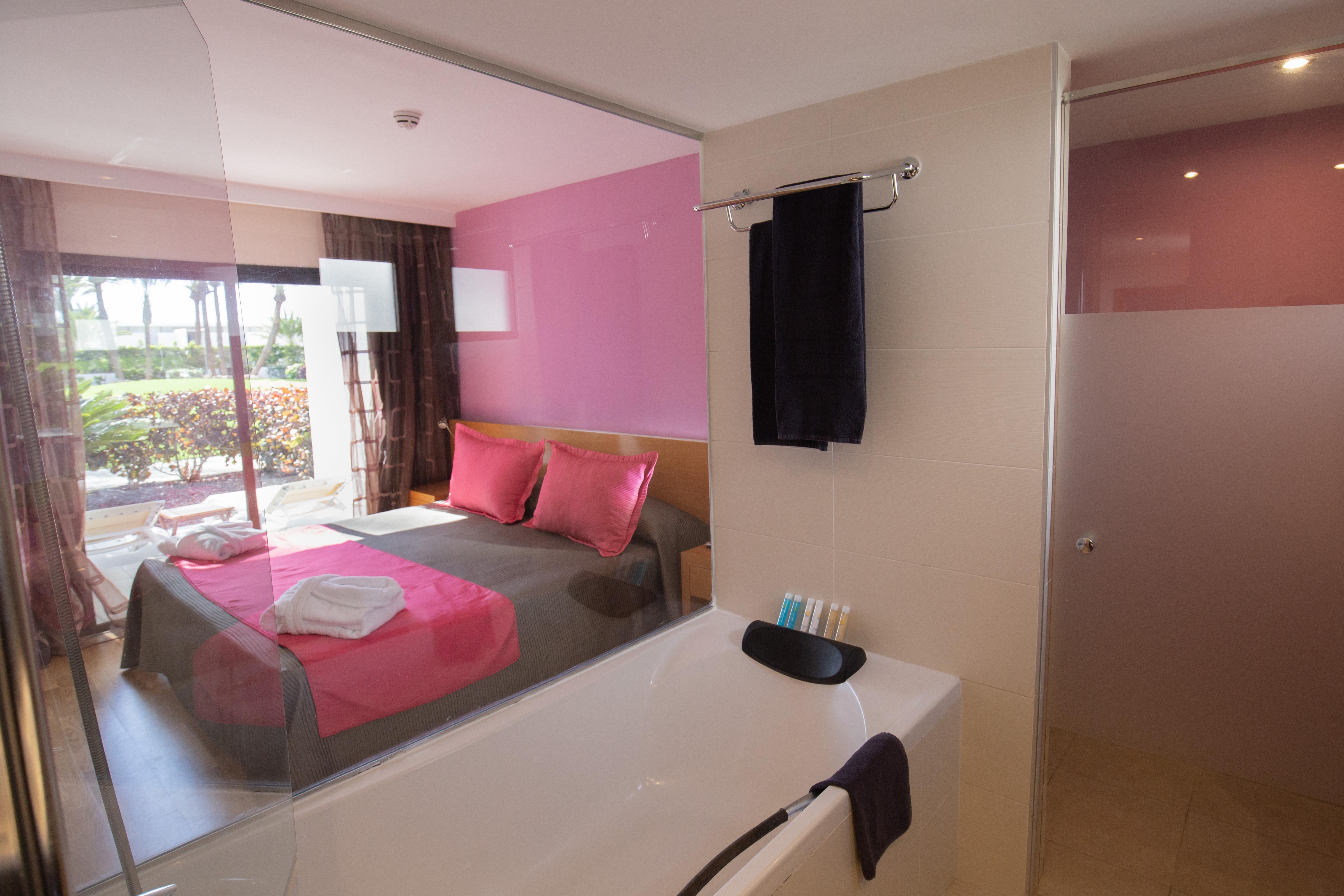 R2 Romantic Fantasia Dreams & Suites Hotel (Adults Only) Тарахалехо Екстер'єр фото